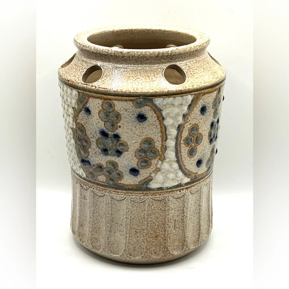 Studio Art Pottery Handmade Vase Textured Flower Pot Signed 6.8 in Height